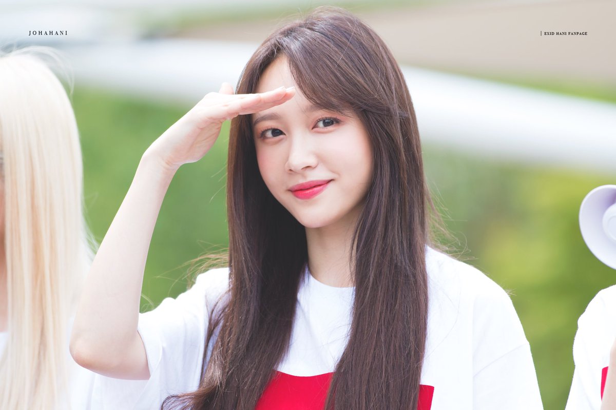 johahani's tweet photo. 🎂920501🎂
♥️늘 행복하길 바래요♥️
#HAPPY_HANI_DAY 
#happy_birthday_hani
#HANI #하니 #안희연 https://t.co/GQxjGcANxz