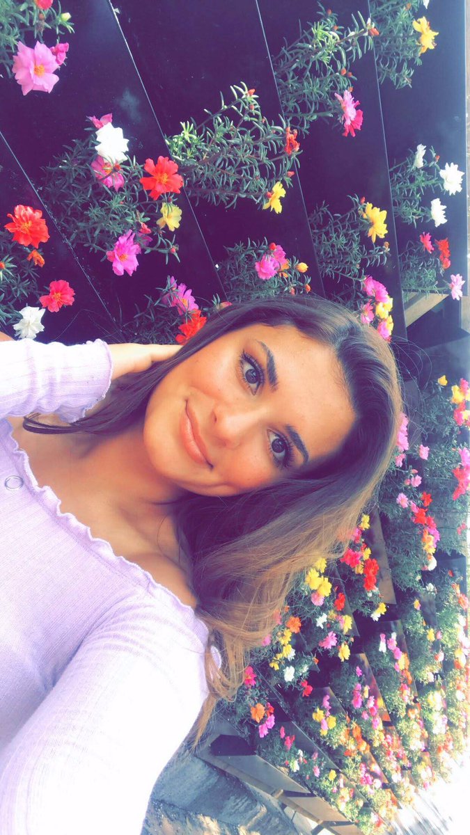 averylain22's tweet image. 🌞💐