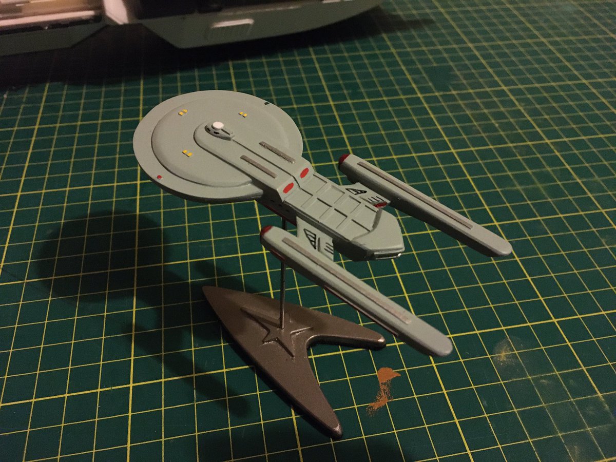 My #onedaybuild! A Star Trek style starship, essentially 3D printed by hand with layer upon layer of styrene (and a lot of sanding). #startrek #starship #scratchbuild