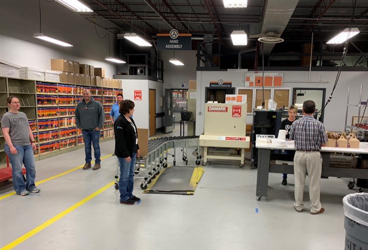 Nothing quite like a social distancing lunch party🌮