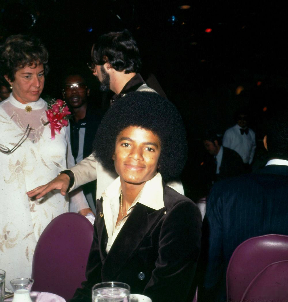 v_SUPERFLY_v's tweet photo. @michaeljackson Other photos ✨📷✨
#25Oct1978  
#TheWIZ  #OpeningNightParty  #NY  #Studio54 

#MichaelJackson  #JamesEarlJones  #DianaRoss  #NipseyRussell  #GloriaSwanson  #TedRoss  #MargauxHemingway https://t.co/riYw9dSIk6