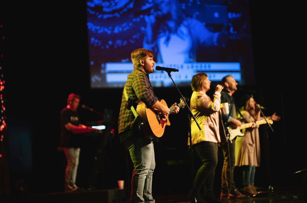 Who are you inviting to watch service with us on Sunday? Just so you know, it's Thursday so you have a little time! Go ahead and decide which service you want to participate in and make plans now! Streaming live Sundays at 9a, 10:30a, and Noon!