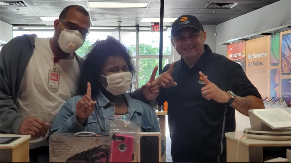 mgilliamvip's tweet photo. Smooth Wireless in Memphis TN crushing it! #boostmobile #thevipboost #customerserviceVIP #switchtoboost https://t.co/9UqYrWWcx5