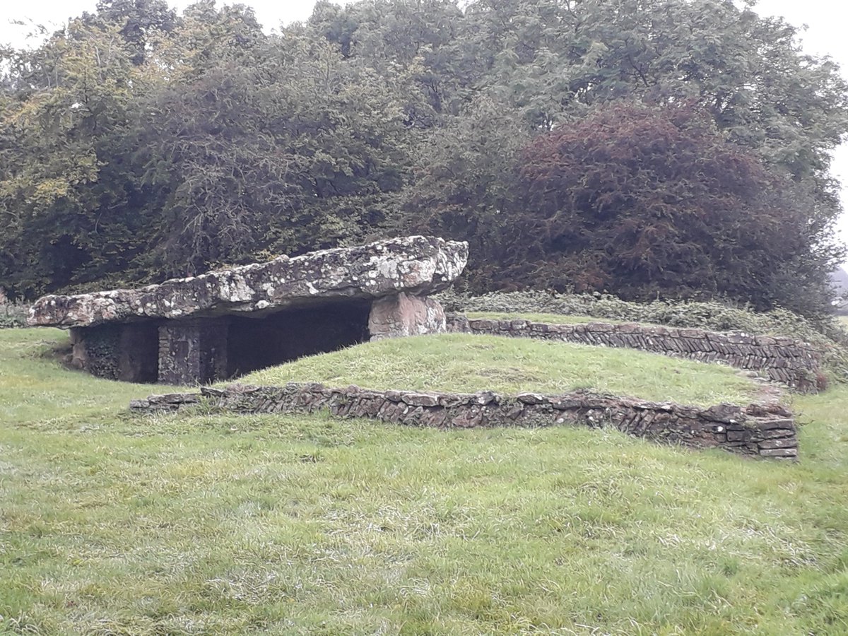 It is said that if anyone is foolhardy enough to spend the night at Tinkinswood Burial Chamber near Cardiff in the Vale of Glamorgan on the eves of May Day, St John's Day (23 June) or Midwinter Day, they will either die, go mad, or become a poet #folklore #MayDayEve