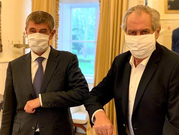 matrofousek's tweet photo. A JE TO https://t.co/gYktOFKiJl