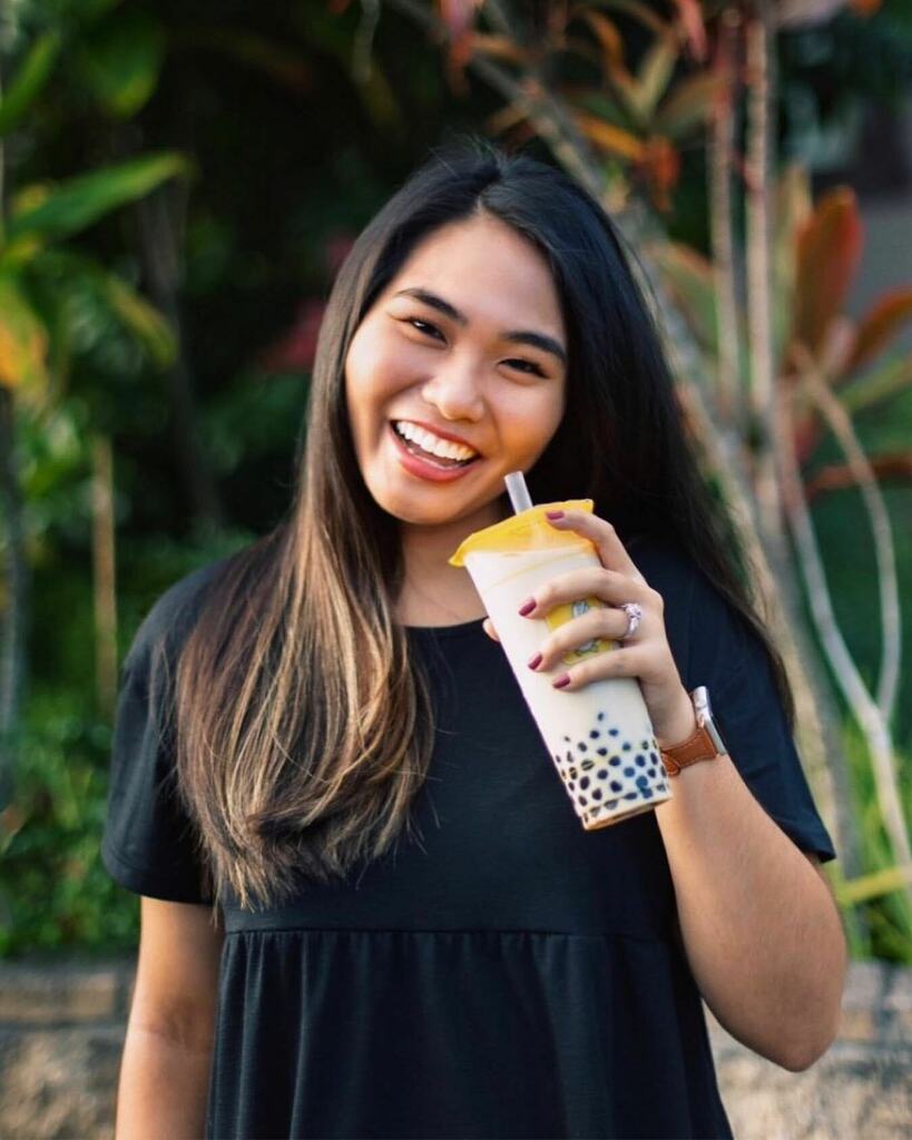 RabbitRabbitHI's tweet photo. Thank you @kiiiiaaarra for reminding us that it’s #NationalBubbleTeaDay or #NationalBobaDay — we celebrate every day!! https://t.co/CAVgwuJen4 https://t.co/7hw30Jwl8W