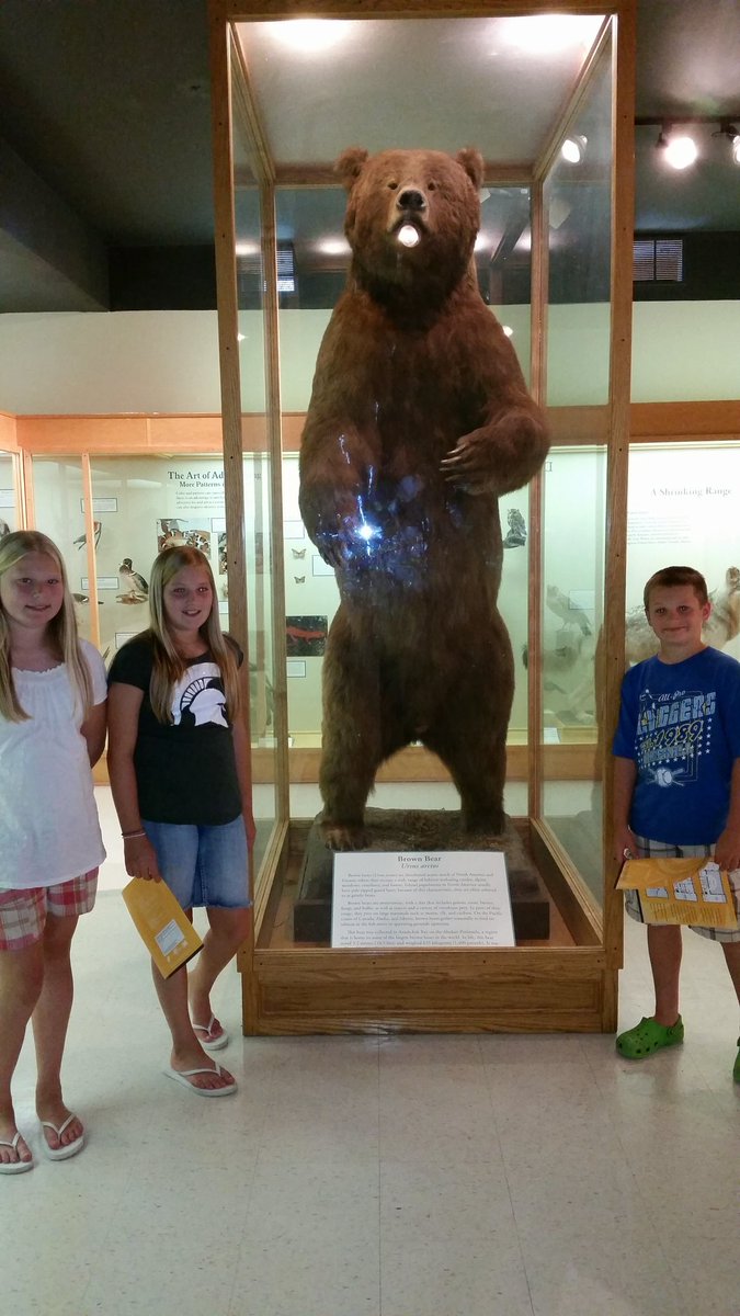 <a href="/MSUMuseum/">MSU Museum</a> <a href="/michiganstateu/">MSU</a> <a href="/CALMSU/">MSU College of Arts & Letters</a> <a href="/cantus94/">Max Evjen</a> <a href="/GreaterLansing/">Choose Lansing</a> @MSU_NatSci <a href="/JulianChambliss/">Julian Chambliss</a> <a href="/MSUMuseumBear/">William B. Bearows</a> @MSU_UOE @DeWittBiology <a href="/LaurenWeber84/">Mrs. Weber</a>