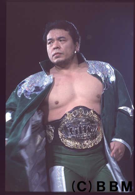 週刊プロレス U Tvitteri 週刊プロレスmobileプレミアムで 三沢光晴特集 開催 5月5日 火 6月13日 土 まで三沢さんの偉大な足跡が掲載された週プロ本誌のバックナンバーを随時追加配信 現在 新規入会キャンペーン中です 案内 T Co Amdiv4qfn9 新規