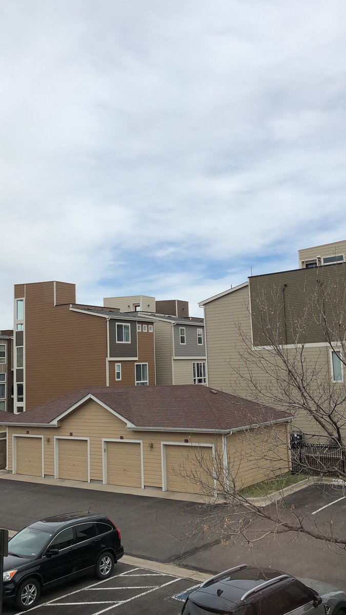 WindowWeatherCO's tweet photo. How is it 81 degrees and kinda cloudy??? #cowx #windowweather https://t.co/ErLxhgSE3O