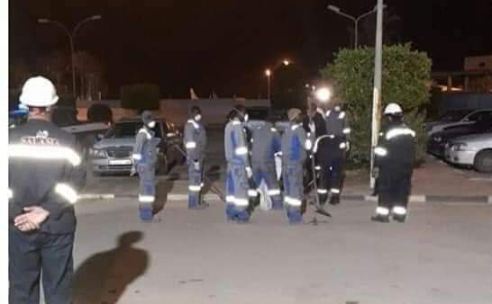 SabhaJournalist's tweet photo. #الان تعقيم مطار بنينا استعدادا لعودة العالقين بالخارج . #بنغازي https://t.co/AFbNKvJeKm