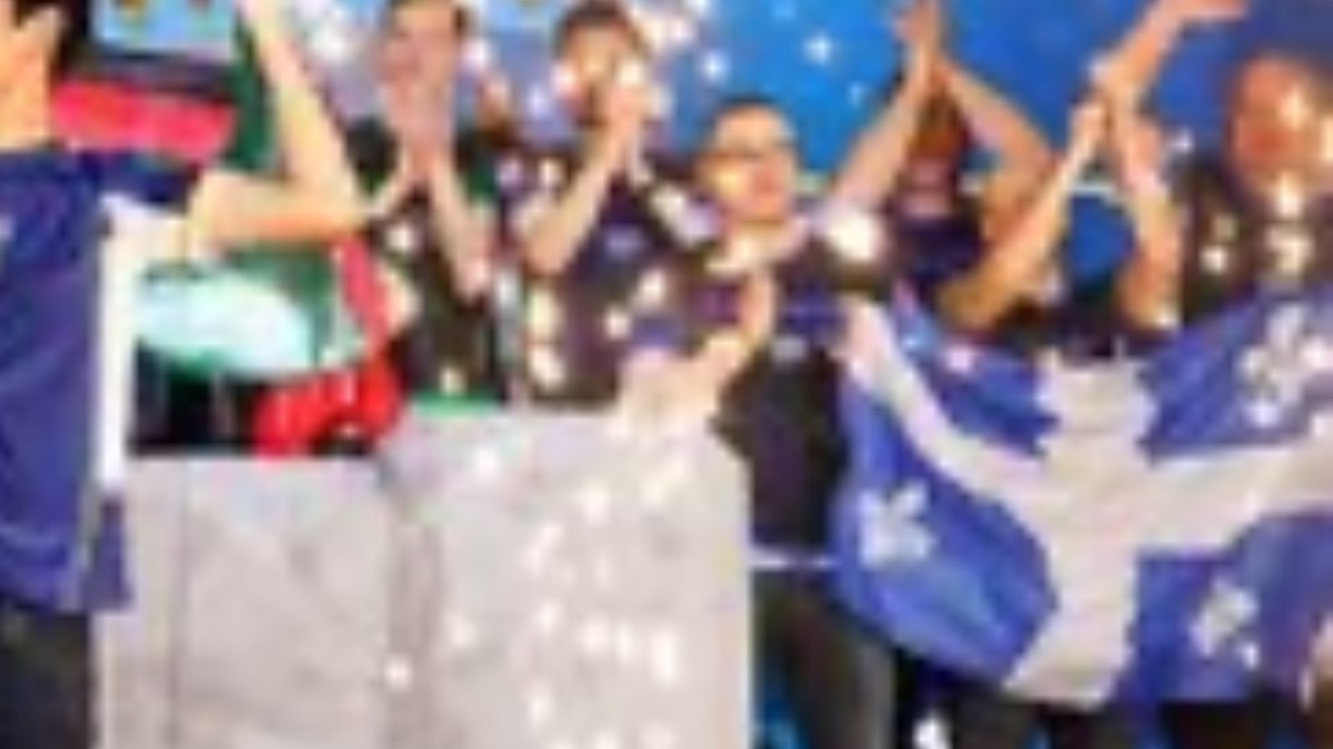 Gus4prez's tweet photo. @ESLClashofClans @TeamQuesoGG 😏 https://t.co/c8GxmHXhSp