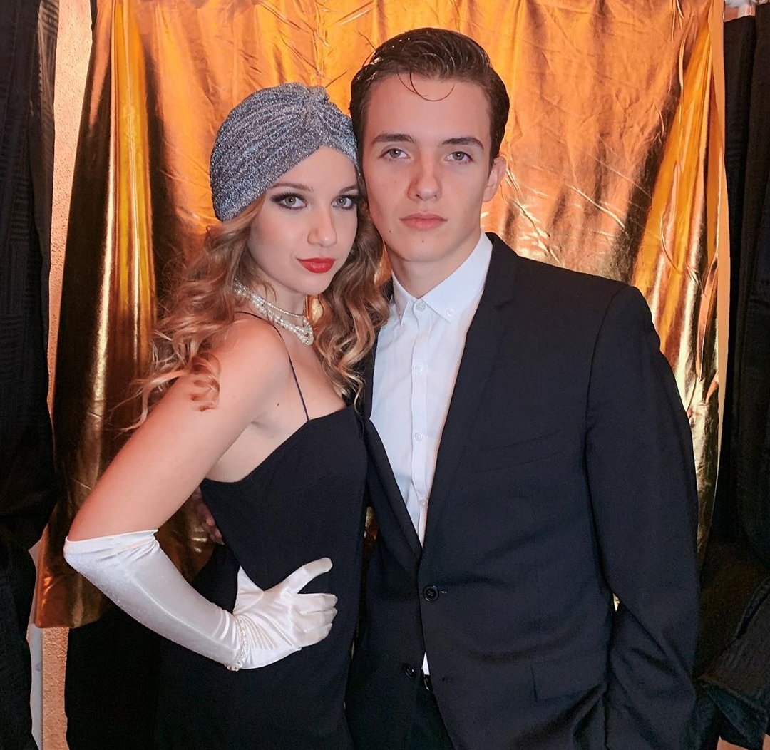maybankgf's tweet image. #StandUpForYourself ♡
[@NoahUrrea &amp;amp; @LinseyUrrea]
