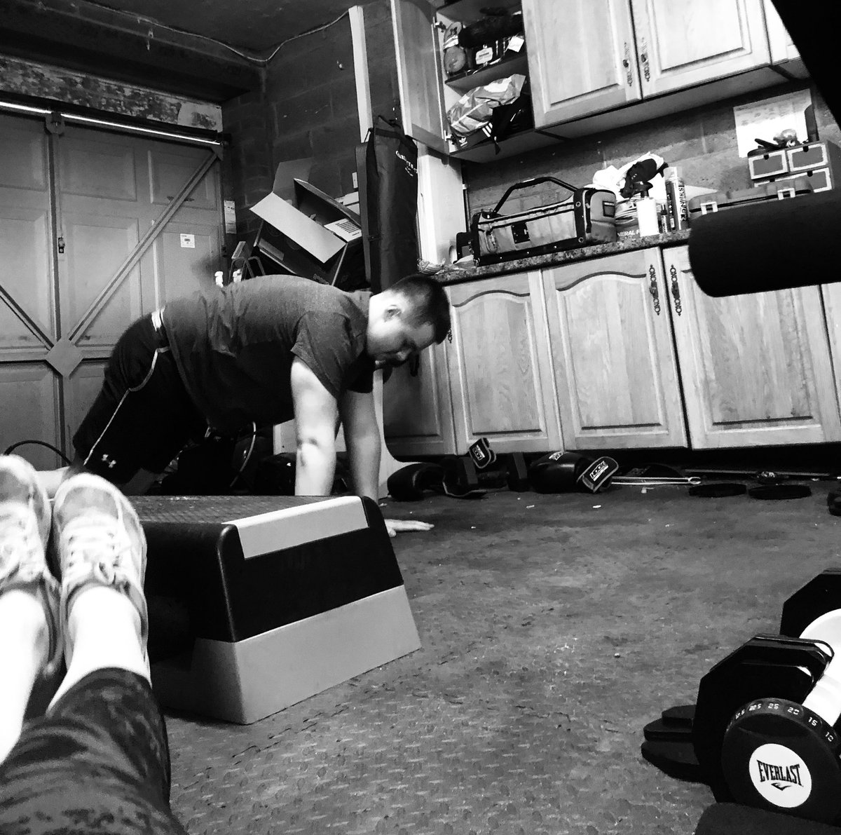 Tracy Ellam tweet media