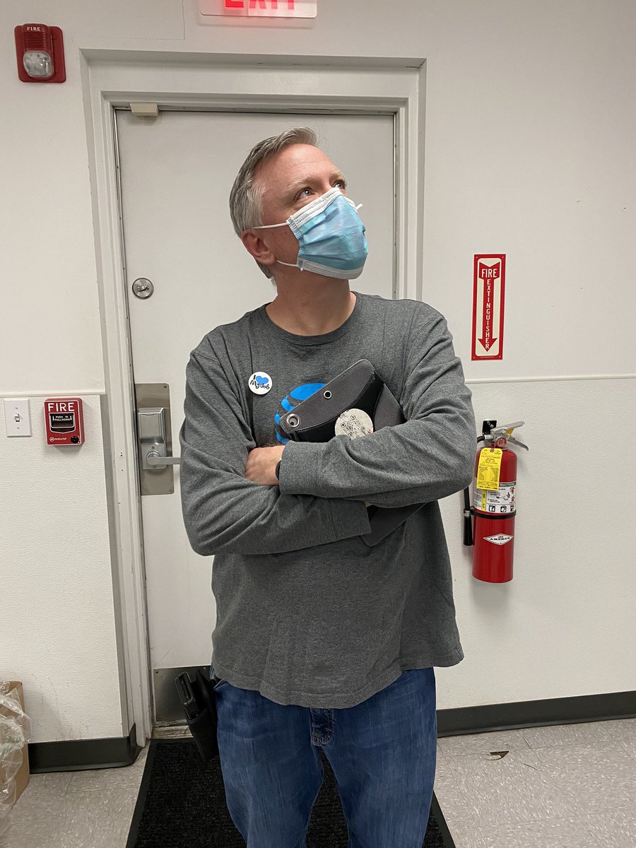 Mike helping our local community stay connected and help their business thrive! 3 new business lines! @nichols304  #BeastOfTheEast @daleb1 #DawgPound #TopDawg #2020Vision  <a href="/404girl/">Betsy Francis</a>  <a href="/TeamCranberry/">Cranberry Creek</a> @cordykyle <a href="/bryantj08/">James Bryant</a> <a href="/DanielDew12/">Daniel Dewhurst</a>