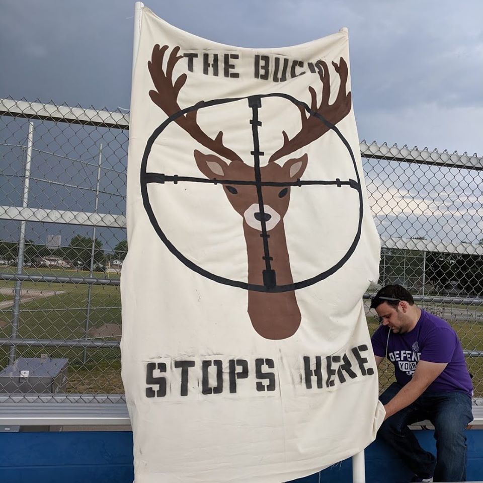 ThoseWhoSupport's tweet image. SG: @ElmwoodElite
Team: @OaklandCountyFC
League: @USLLeagueTwo

Supporters trust. Cowbells.

Learn more about Oakland County's Elmwood Elite, available on all platforms. 

🍎podcasts.apple.com/us/podcast/tho…
⚓anchor.fm/thosewhosupport
🔊open.spotify.com/show/5JBkDg9hA…