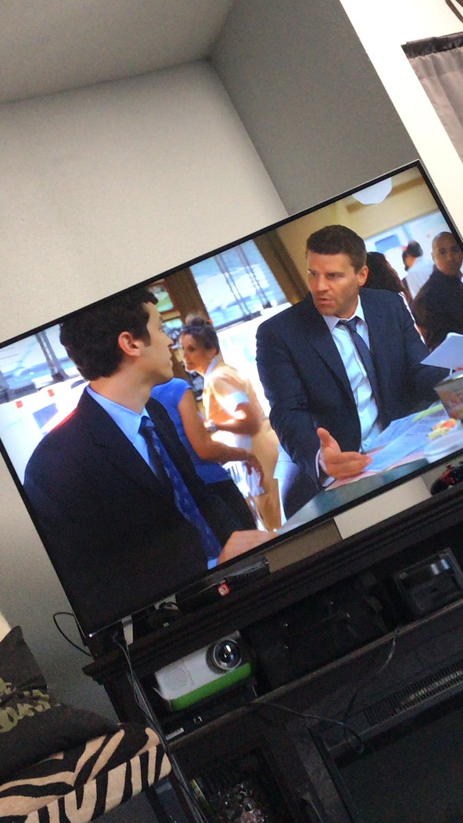 tpcoolio's tweet image. Bones is amazing that @JohnFDaley is a great actor #booth #bones