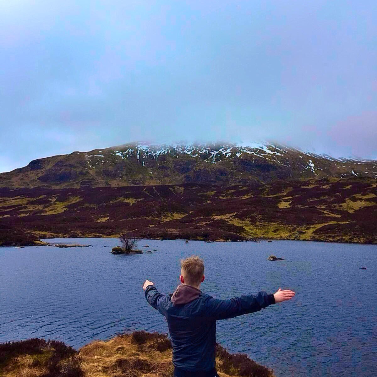 CTroublemaker_'s tweet image. 🌄✨
Reasons to be grateful
&amp;amp;
Things to look forward to...

Episode 28 (The Final Episode)
Infinite possibility

Reflect, embrace, grow.

This storm will pass, because we'll walk through it together...

⛈👩🏽‍⚕️👮🏿‍♂️👷🏼‍♂️👩🏼‍🍳🌍👩🏿‍🔧👨🏽‍🔬👩🏻‍🚒👨🏻‍🌾⛈