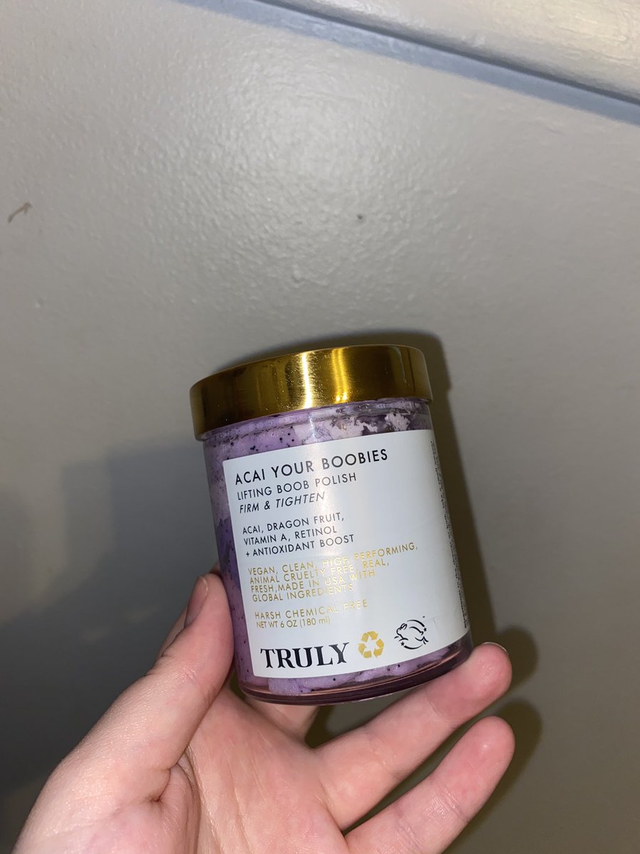 softspacemochi_'s tweet photo. Just got my last two items from @truly_beauty_ 😍 I’m stoked to use them!! https://t.co/V9B66ieOUI
