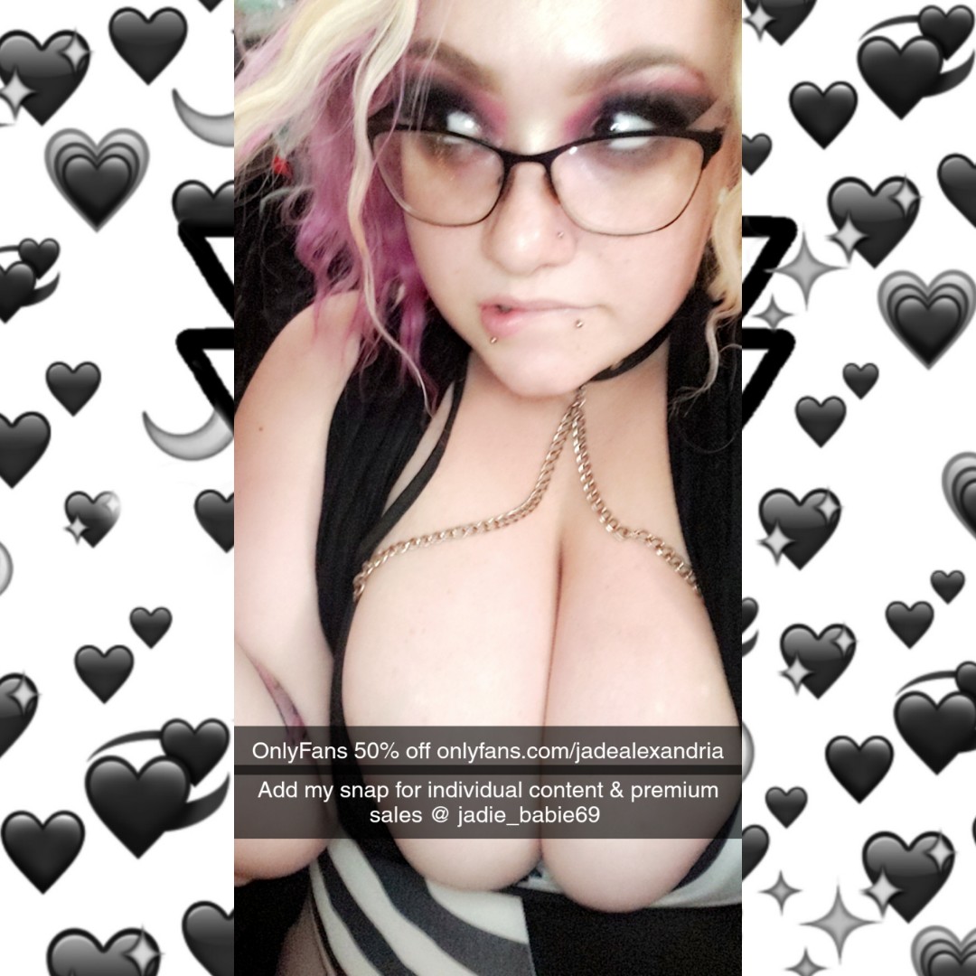 jadiebabie666's tweet photo. #onlyfanssale #Onlyfansdiscount #onlyfan #onlyfansbabe #OnlyFansPromo #onlyfansgirl #onlyfans #premium #snappremiumavailable #premiumsnap #premiumsale #premiumsnapchat #premiummodels #premiumgirl #snapchatpremium #privatesnapchataccount #privatesnap #bdsm #sexy #busty #ddlg #kink https://t.co/regLiWSo2b