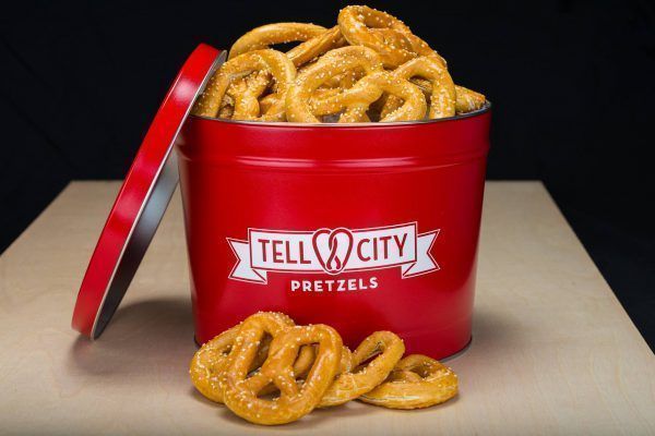 VisitIndiana's tweet image. E-Commerce: 60+ Ways To Support Local Businesses From Your Home

Read More: bit.ly/2R27jIJ

#visitindiana #supportlocal #indiana #INThisTogether