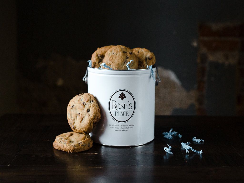 VisitIndiana's tweet image. E-Commerce: 60+ Ways To Support Local Businesses From Your Home

Read More: bit.ly/2R27jIJ

#visitindiana #supportlocal #indiana #INThisTogether