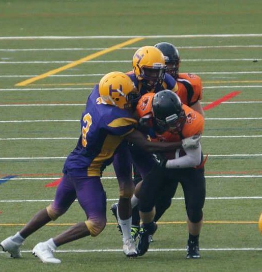 HuroniaStallion's tweet photo. Tonight is the CFL draft 8pm TSN
Potentially 2 former Stallions could be drafted. Could not have asked for 2 finer young men to pursue the game at the next level

Christian Hutter Coppin (Laurier ) &amp;
Dotun Aketepe (Guelph) https://t.co/4AGRN4Yhkr