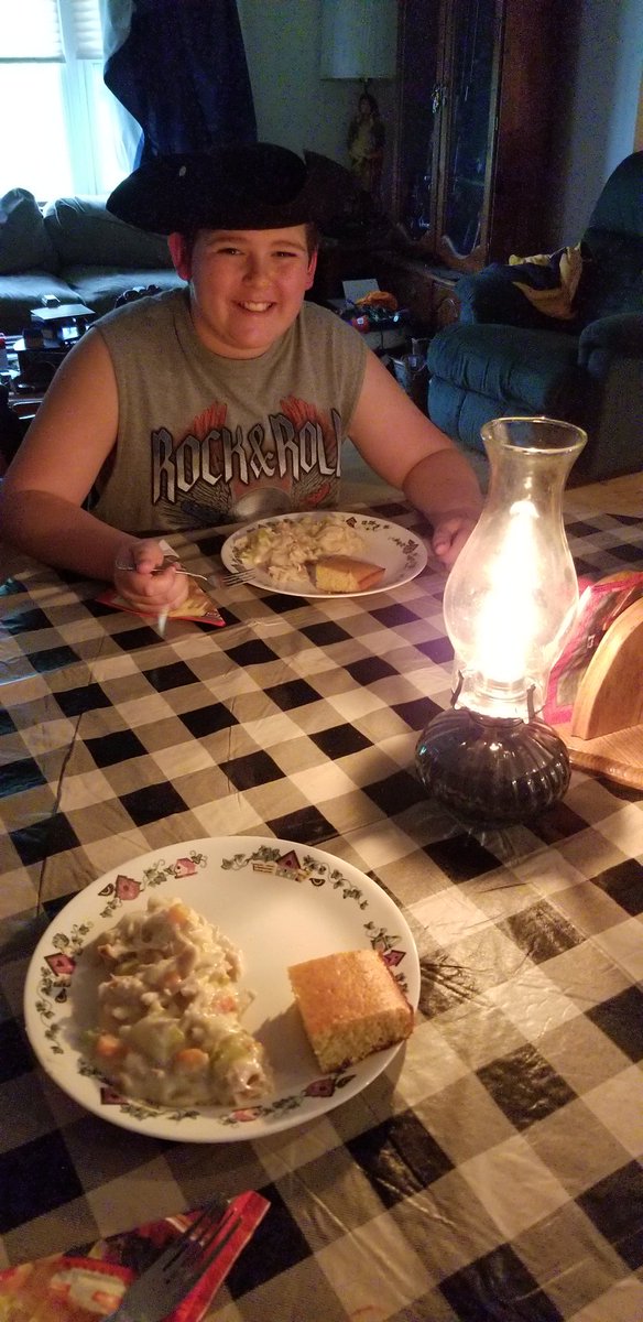 Carrie G tweet media