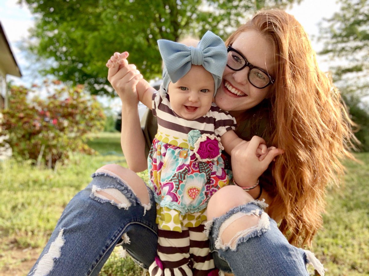 grenleeadkins's tweet photo. after 9 months, our fav outfit that @Katie_McCool17 gave us finally fits! https://t.co/VJx9xTkkSR