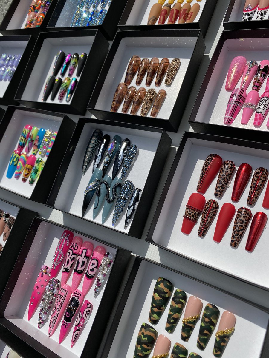 DallasJNails's tweet photo. #Dallasjnails press ons GO ON SALE TOMORROW @12pm ! Y’all ready? 😍🔥🔥🔥💅🏾💅🏾💅🏾💅🏾 https://t.co/D4BeuTSCTF