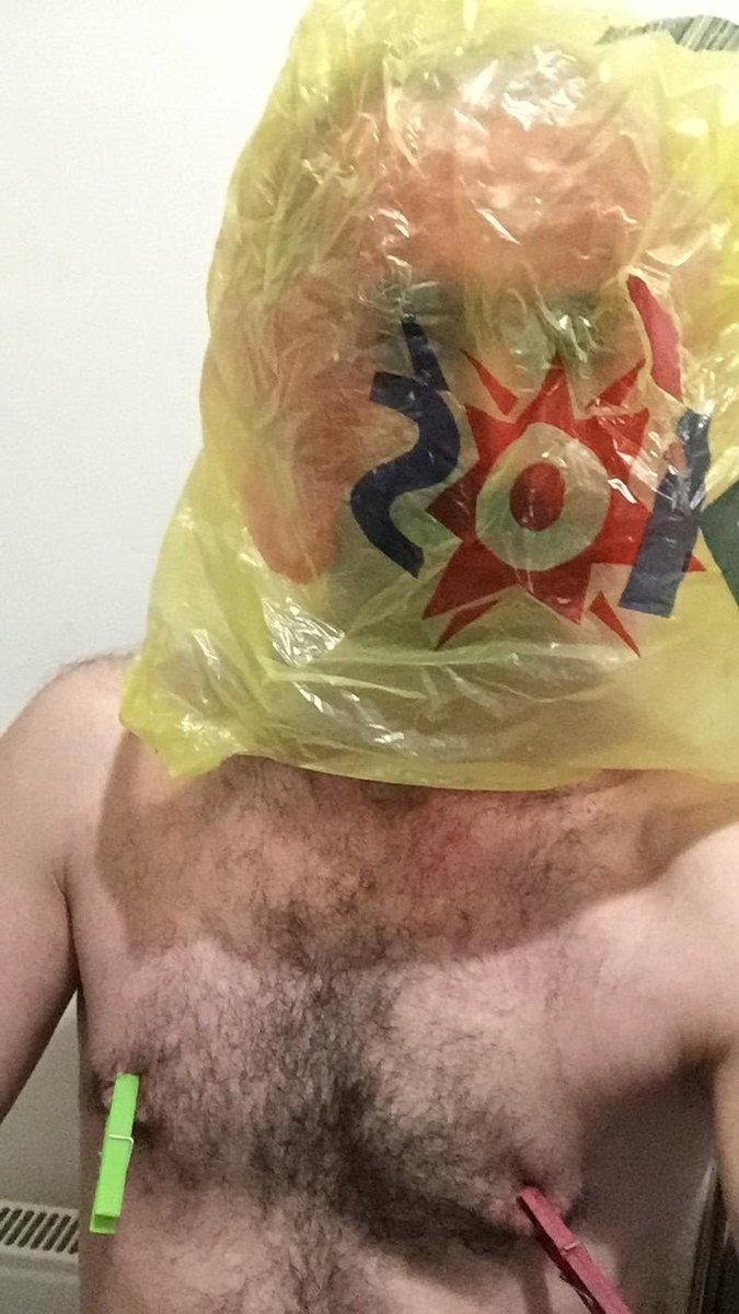 Bir hanımefendiyle buluşup “sen şişmansın, şişman biriyle olamam” deyip rencide ettiğini yayınımızda anlatan Tuğrul’a #matrax usulü bir ceza verdik. Tüm kilo problemi yaşayanlardan özür diliyor. Çok pişman...