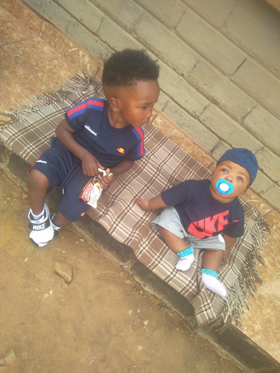 SamuelMokhathi's tweet photo. https://t.co/J0oTFkvxU0
