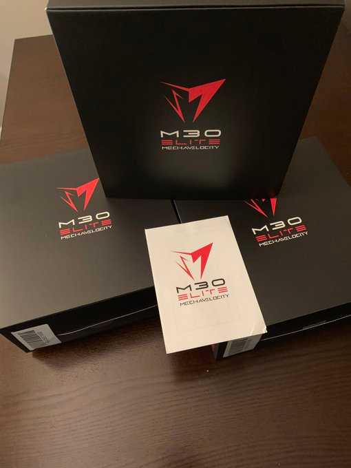Mechavelocity's tweet photo. We are looking to pick up a few teams to sponsor.... If you want some gaming headsets for you team, shoot us a dm! https://t.co/BP8RsmNPu0