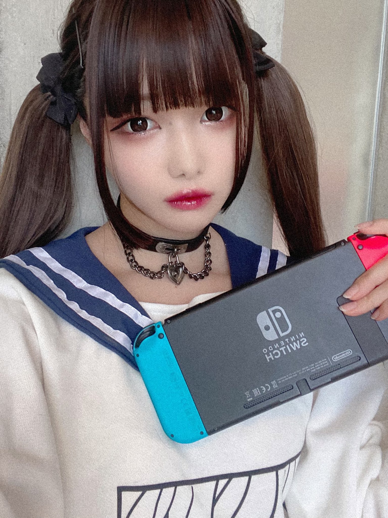 きぬ 昨日の動画の みてくれたかな お姉ちゃんにこれは加工しすぎと怒られました T Co Dxekuki6 Twitter
