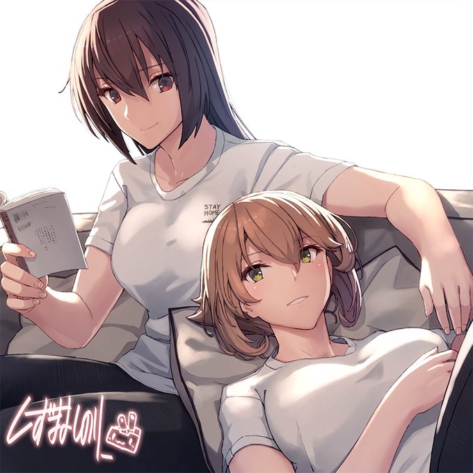 艦これ しずまよしのりさんから 長門 陸奥 の 艦これ 七周年記念イラストを頂きました 提督の机
