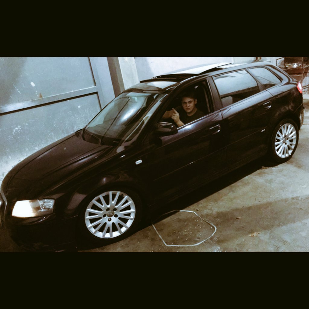 BattagliaEli's tweet photo. Me vuela el bocho😋😍#A3 #quattro #tdipower https://t.co/1KSA8ab2p3