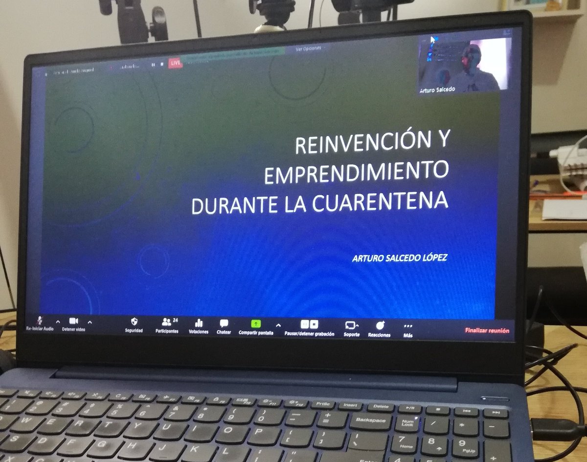 🔴EN VIVO🔴

Junto a Arturo Salcedo López @CampeonesSer con su tema Reinvención y emprendimiento durante la cuarentena

Únete aquí m.facebook.com/story.php?stor…