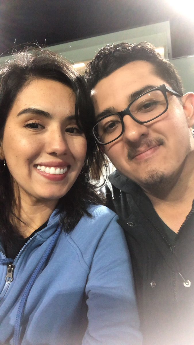 HomeroomMs's tweet photo. #ThankfulThursday I’m thankful for working at a great school with so much positivity. 

Senior class: I never had the pleasure of teaching you, but I wish you the very best. I know you will accomplish great things. #RayburnRallyWeek 
@SamRayburn_HS https://t.co/kTfJfIUeNr