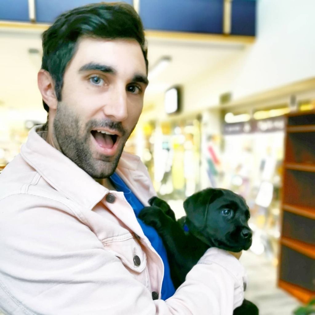 RealeLearnGood's tweet image. OMG have you seen Dr. Nahodil's dog?! instagr.am/p/B_n7gbVDrMPS…