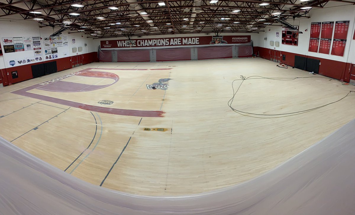 JoeGlover's tweet photo. Progress continues at the @IUSAthletics Activities Building. 👍🏼#Progress #GoGrenadiers https://t.co/3Kfcfrssrd
