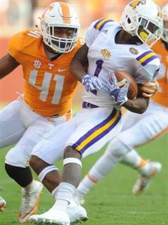 MichaelMccorve3's tweet photo. ALL GLORY TO GOD!!Blessed to receive my second d1 offer from Tennessee Tech University! #Gogoldeneagles🦅 @PnjBrian @EWall14 @eshawn_knight https://t.co/aT1igwWbye