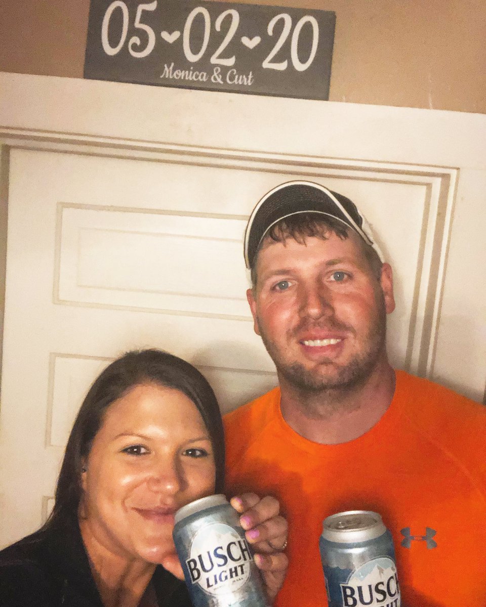 jamescurt42's tweet photo. No wedding on May 2nd. Postponed until August 1st but enjoying Busch Light until then #BuschWeddingGift #Sweepstakes https://t.co/CNQEwMKaby