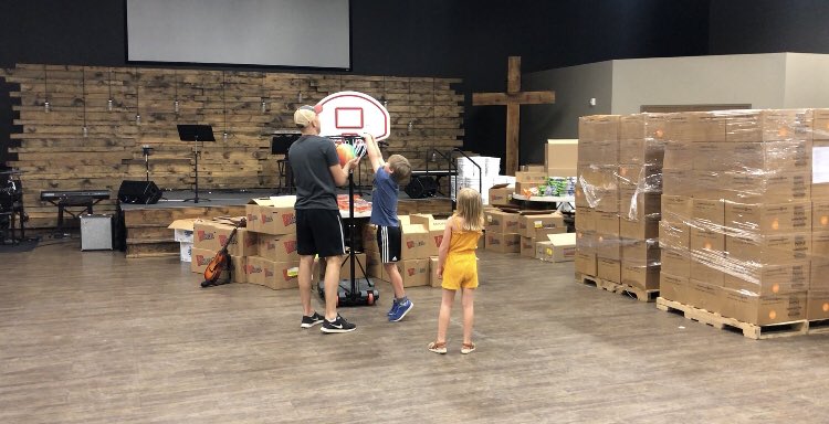 rpmlive's tweet photo. Different families representing different churches continue to step forward any night there is a restocking need. The unity and willingness to serve is energizing. Some of the volunteers may have gotten a little distracted tonight. #CoronaHelpSF https://t.co/M9gXrDONye