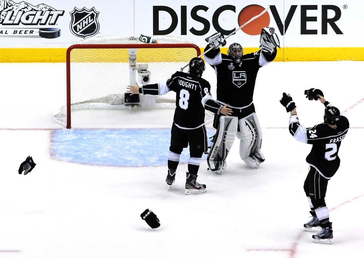 LAKings's tweet photo. Let's see your photos and videos from June 11, 2012 😍 https://t.co/E1n9MOR6nV