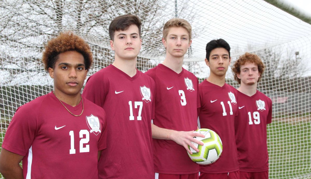 Senior Season andddd Graduation. 😕