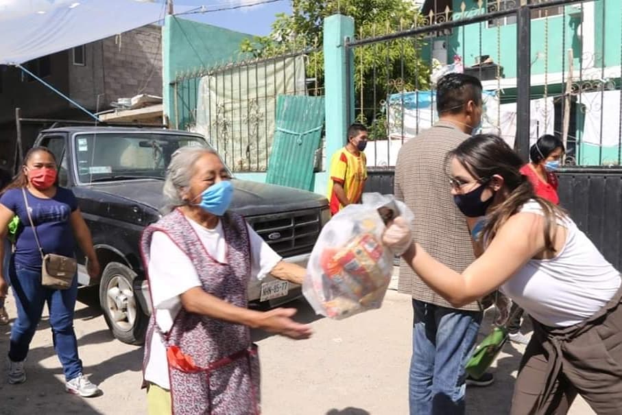 VITA_ONG's tweet photo. Hoy iniciamos el tercer día de entrega en la zona Poniente de #Texcoco en donde pudimos visitar a algunos trabajadores de las ferias de Texcoco donándoles alimentos para sus familias. https://t.co/zjpzkiP9a2