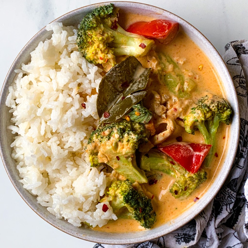 5 Ways to Expedite Weeknight Meal Prep with U.S.A. Rice! thedishonhealthy.com/2020/04/30/5-w…