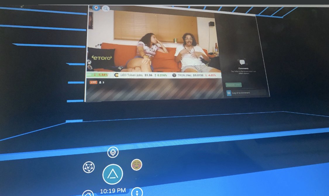 CryptoNand0's tweet photo. Enjoying #drunkcrypto by @BITSANDTOKENS in VR with @jrome128 https://t.co/eVD4XZCAip