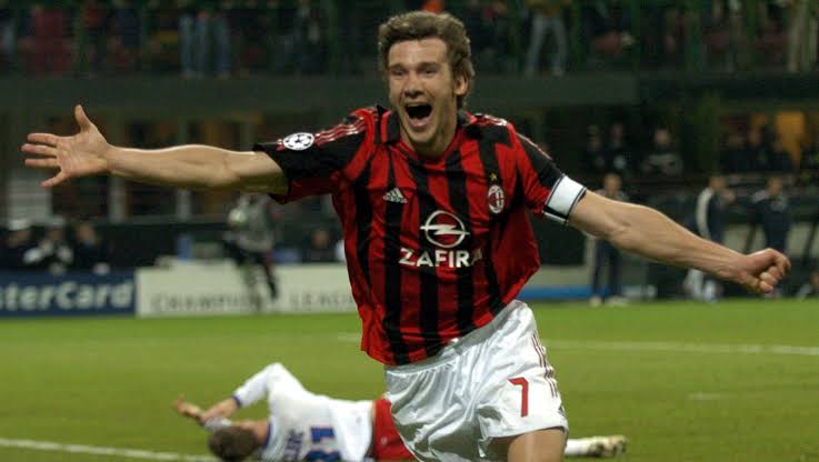 Juniorremista's tweet photo. Eu vi no trends, live do Shevchenko e Elloco, e jurei que era esses dois https://t.co/W714s721tw