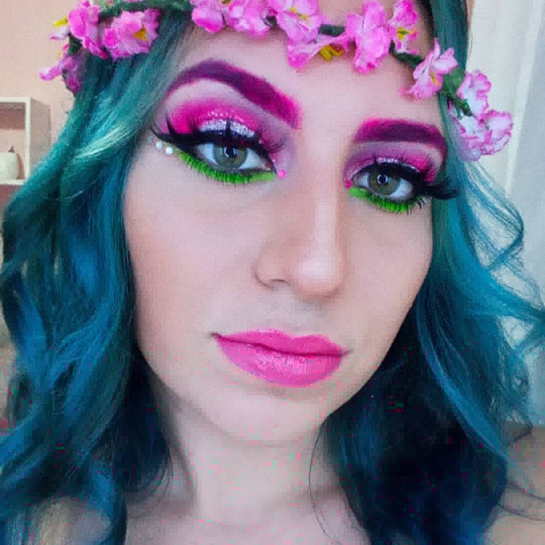 ingriidyfontes's tweet photo. Desafio Make na Quarentena 💄
Dia 1: Make de um filme 🎥
#makeup
#colors #makeupartist
#maquiagem #makeupcolors #instamake #maquiagembrasil
#maquiagemartistica
#maquiagemprofissional
#maquiagemfilme
#trolls #TrollsWorldTour #trolls https://t.co/a7ZHTNVKGP