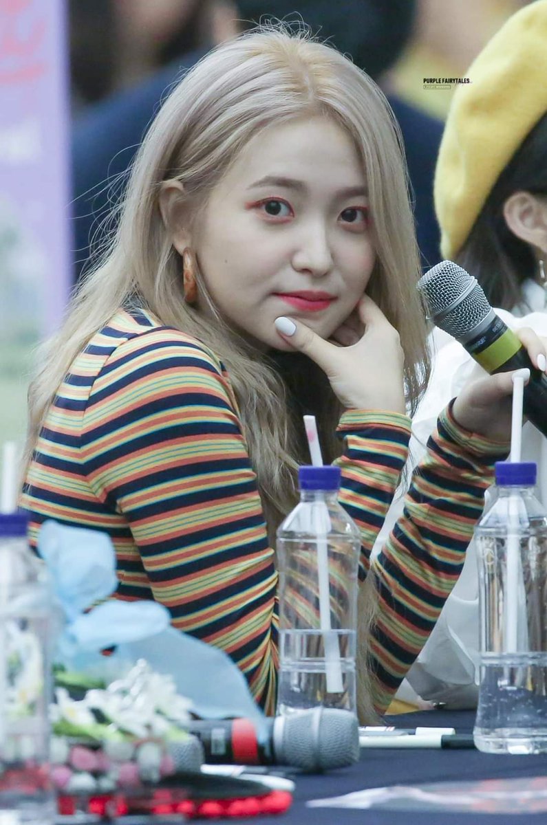 seulkjoob's tweet photo. #예리사랑랑
#예리셀카
#예리콜레트
LUVIES LOVE YERI
LUVIES NEED YERI
LUVIES WANT PROTECT YERI
LUVIES LOVE YERI BECAUSE SHE IS A MEMBER OF RED VELVET 
@RVsmtown https://t.co/nVqaUJL9Od